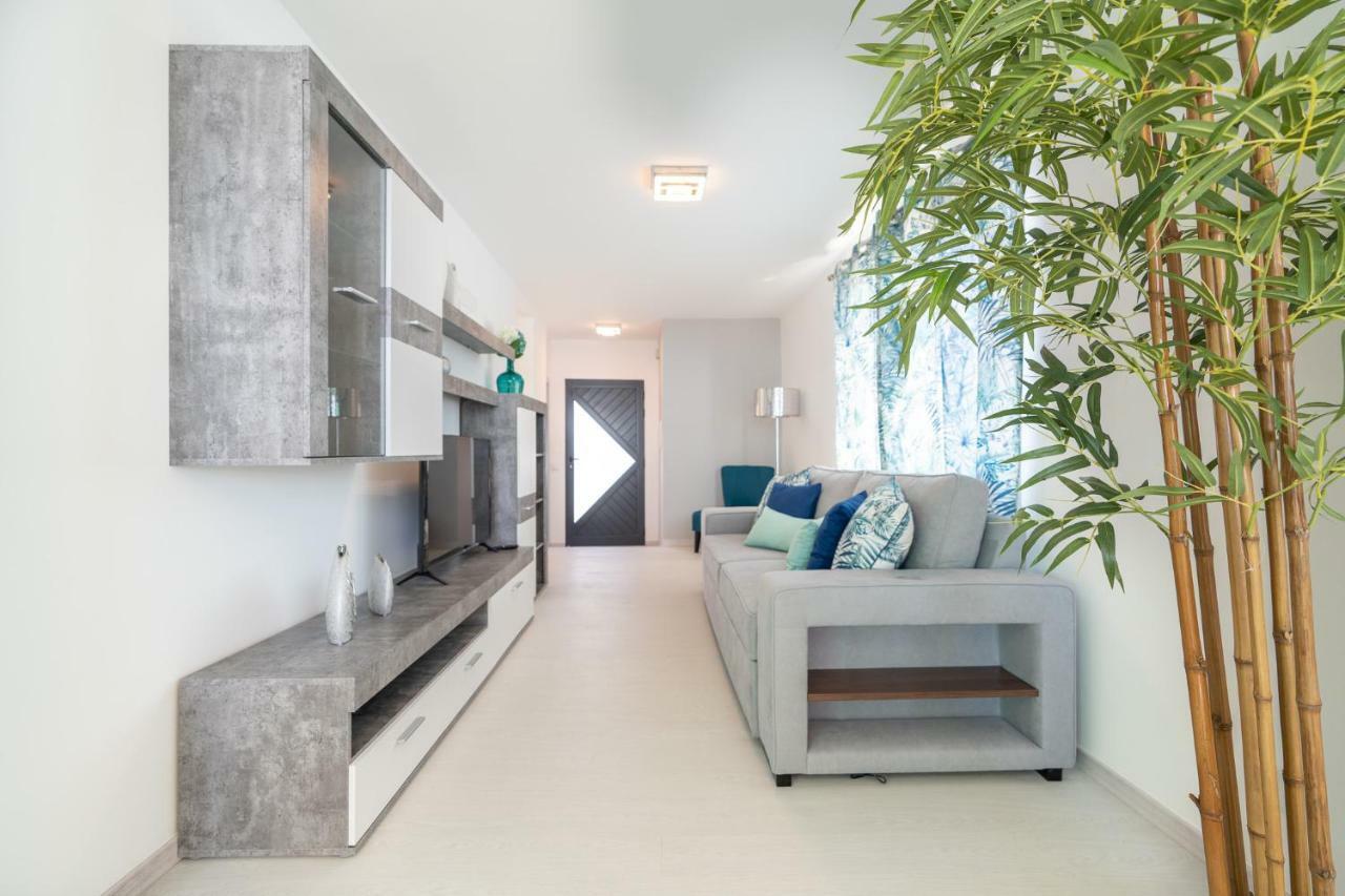 Casa Campos , Modern Two Bedroom House In Loreto Achada de Cima ภายนอก รูปภาพ