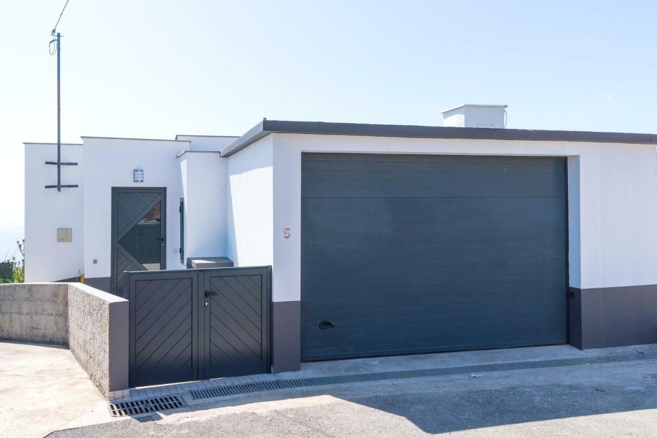 Casa Campos , Modern Two Bedroom House In Loreto Achada de Cima ภายนอก รูปภาพ