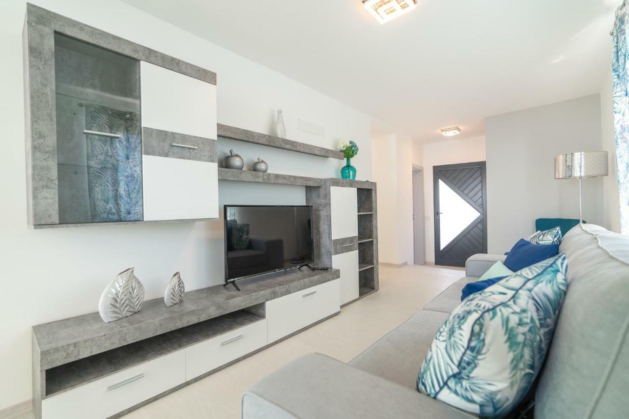 Casa Campos , Modern Two Bedroom House In Loreto Achada de Cima ภายนอก รูปภาพ
